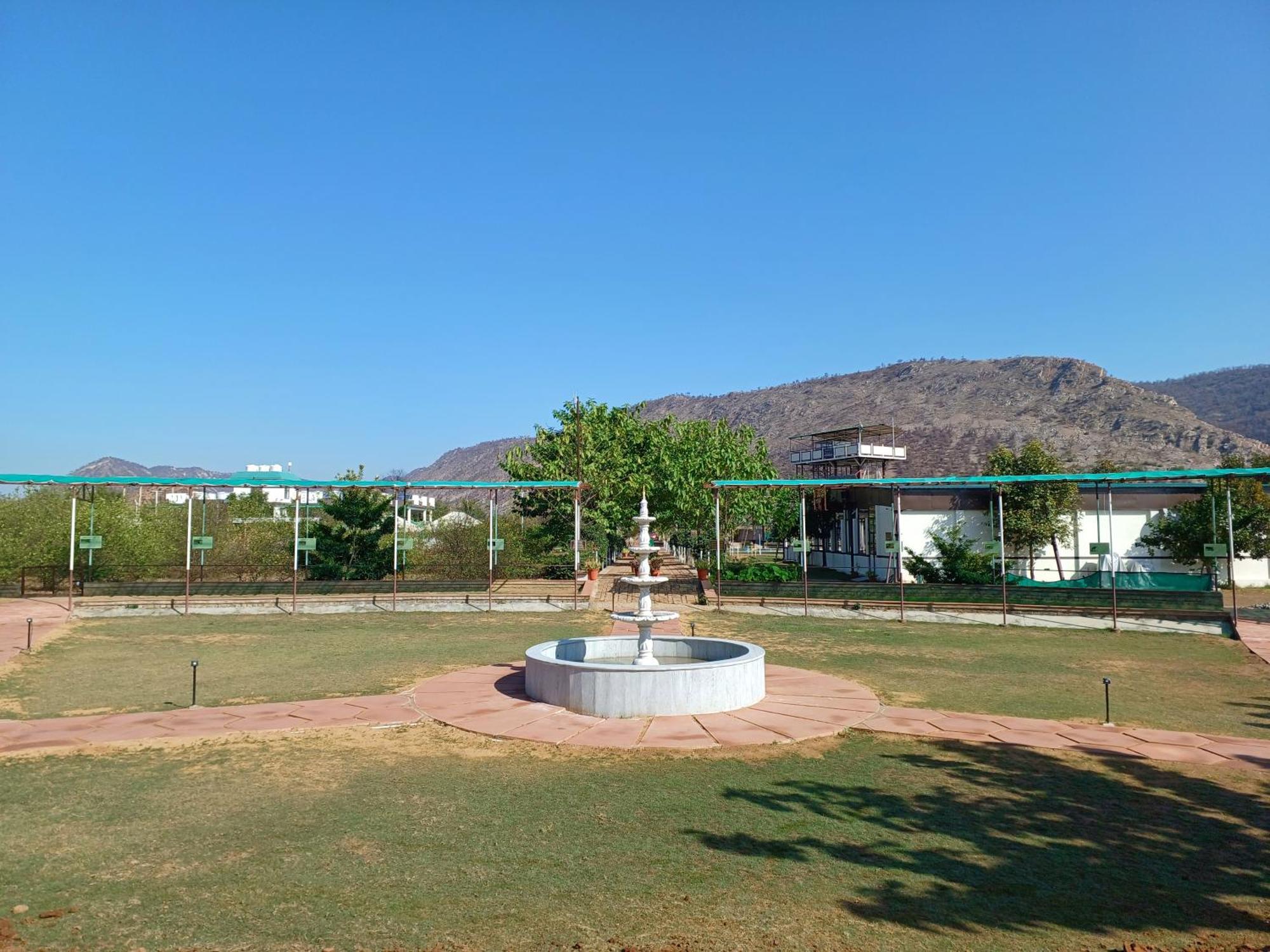 Shivir Aranya - Wilderness Resort Alwar Eksteriør bilde