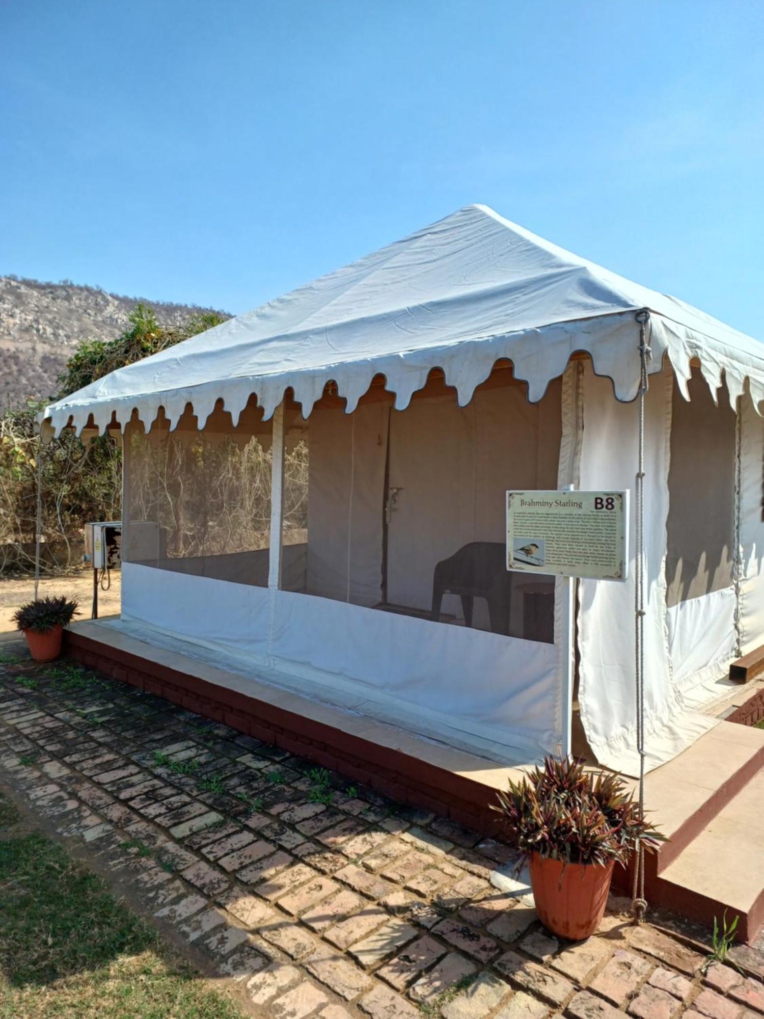 Shivir Aranya - Wilderness Resort Alwar Eksteriør bilde