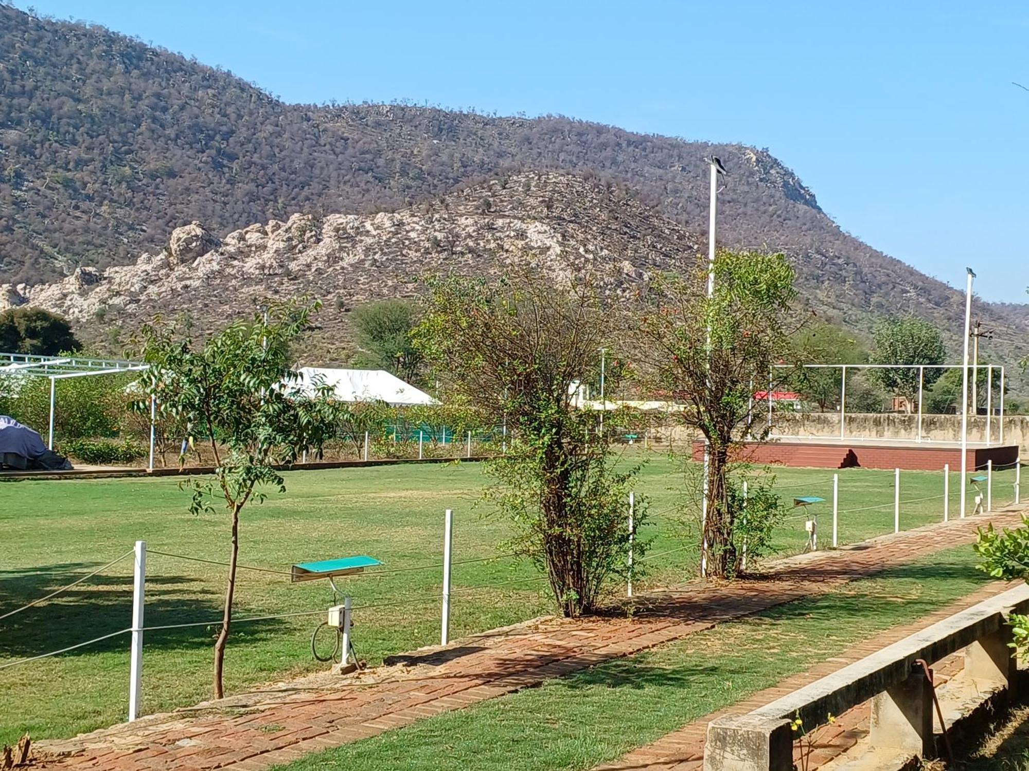 Shivir Aranya - Wilderness Resort Alwar Eksteriør bilde